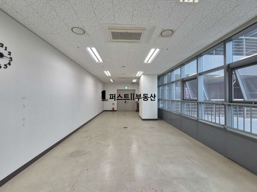 경기 화성동탄구 영천동 쾌적한 사무실, 동탄테크노밸리 내 지식산업센터, 전용면적 약 15평 매매 매물번호 10199 사진 3