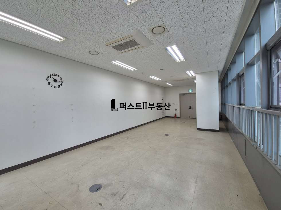 경기 화성동탄구 영천동 쾌적한 사무실, 동탄테크노밸리 내 지식산업센터, 전용면적 약 15평 매매 매물번호 10199 사진 4