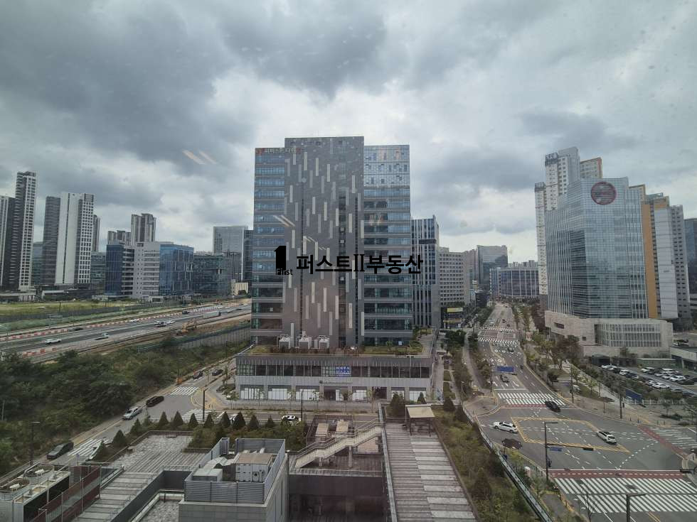 경기 화성동탄구 영천동 쾌적한 사무실, 동탄테크노밸리 내 지식산업센터, 전용면적 약 15평 매매 매물번호 10199 사진 7