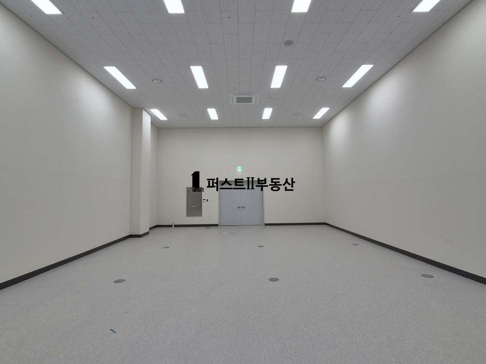 경기 의왕시 초평동 전용면적 약 511P, 역세권 신축 지식산업센터, 즉시 입주 가능전용면적 약 511P, 역세권 신축 지식산업센터, 즉시 입주 가능 분양 매물번호 10301 사진 4