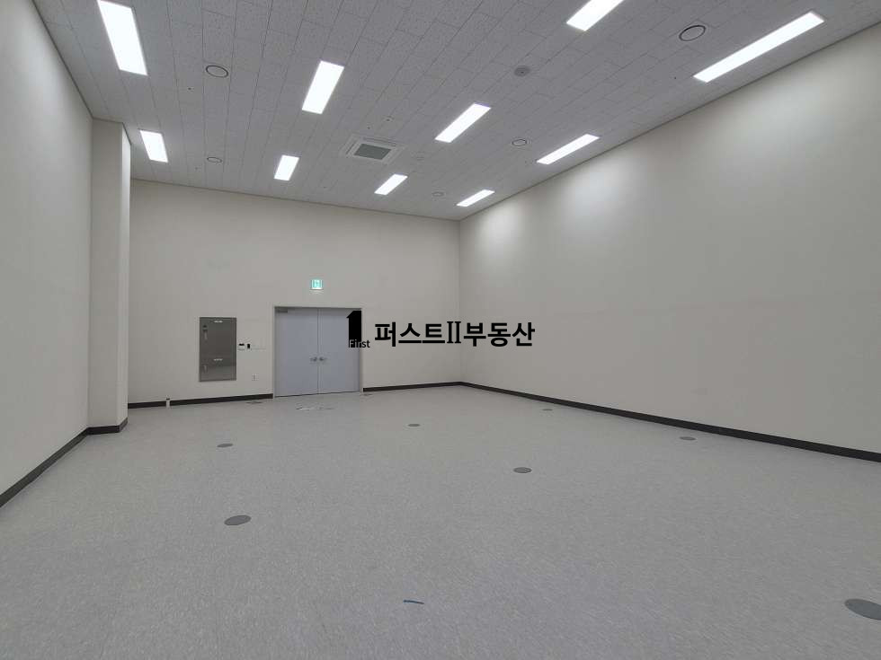 경기 의왕시 초평동 전용면적 약 511P, 역세권 신축 지식산업센터, 즉시 입주 가능전용면적 약 511P, 역세권 신축 지식산업센터, 즉시 입주 가능 분양 매물번호 10301 사진 5