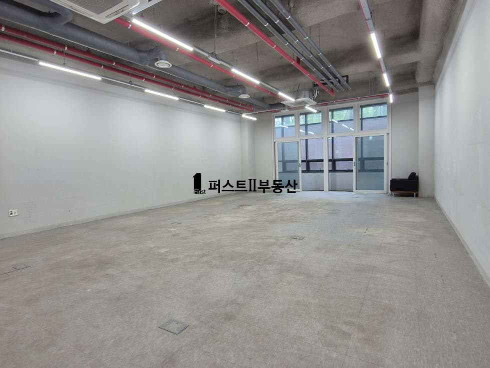 경기 용인기흥구 농서동 채광 有, 드라이브인 도어 투 도어 호실, 즉시 입주 가능 월세 매물번호 10122 사진 2