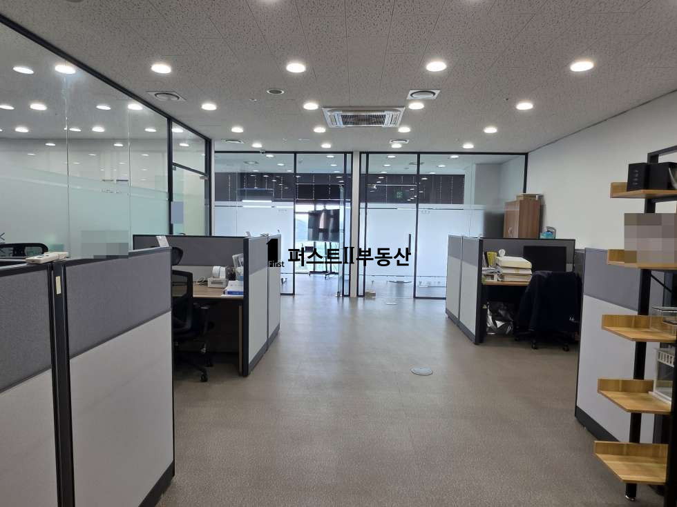 경기 화성동탄구 영천동 전용 면적 약 43P, 전망 좋은 2면 발코니 풀 인테리어 월세 매물번호 10346 사진 7