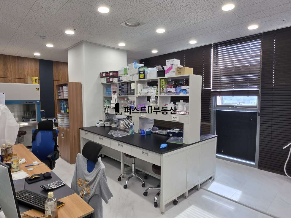 경기 화성동탄구 영천동 전용 면적 약 43P, 전망 좋은 2면 발코니 풀 인테리어 월세 매물번호 10346 사진 8