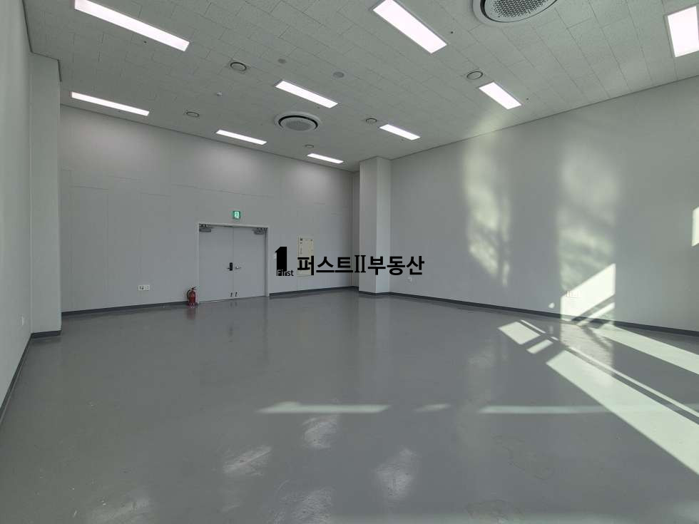 경기 화성동탄구 영천동 드라이브인 도어 투 도어 호실, 준신축 지식산업센터, 연접한 4개호실 월세 매물번호 10360 사진 6