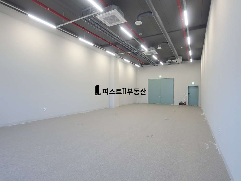 경기 용인기흥구 농서동 전용37, 드라이브인도어투도어, 발코니 기준 동향 월세 매물번호 10362 사진 6